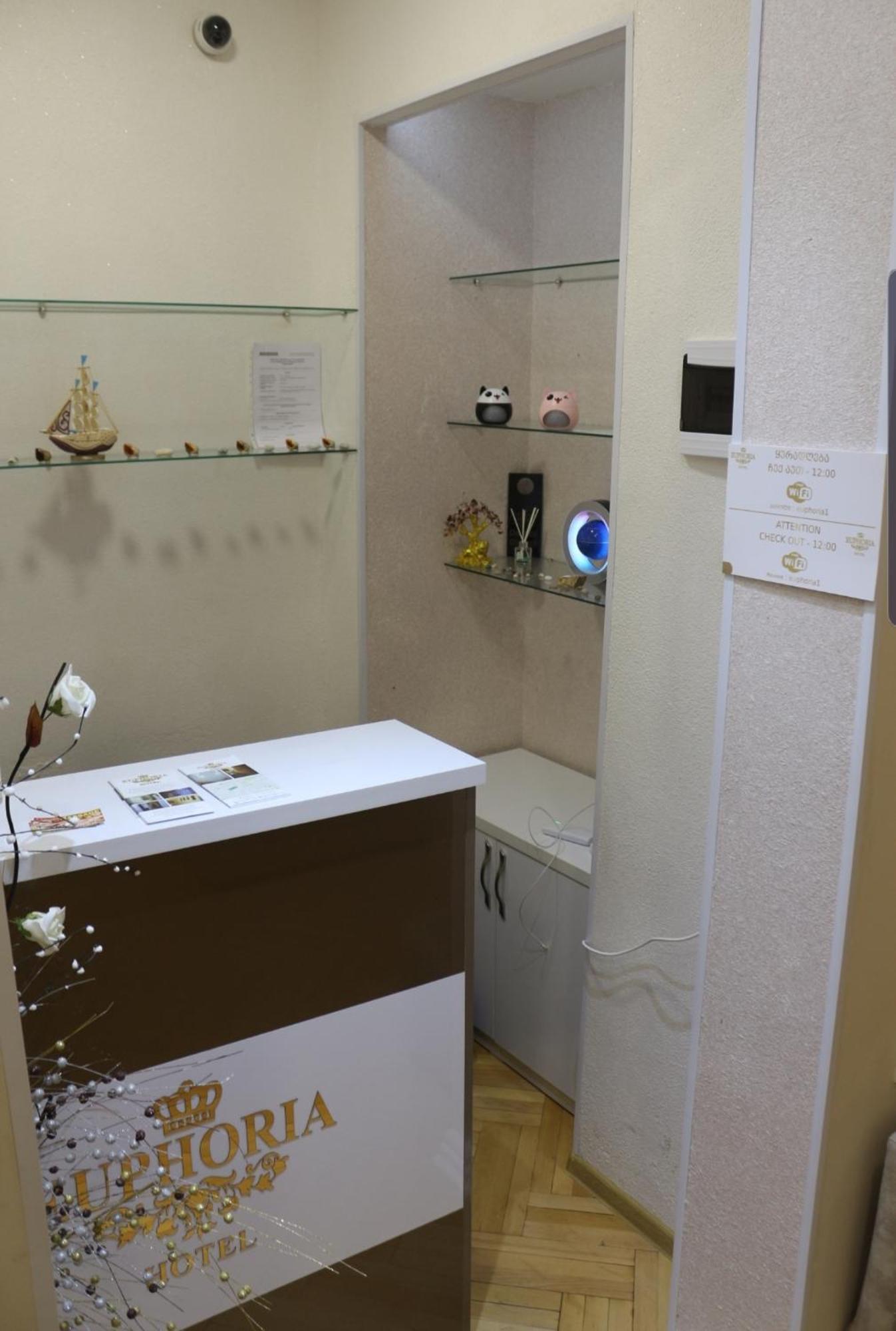 Euphoria Mariam Hostel Tbilisi Bagian luar foto