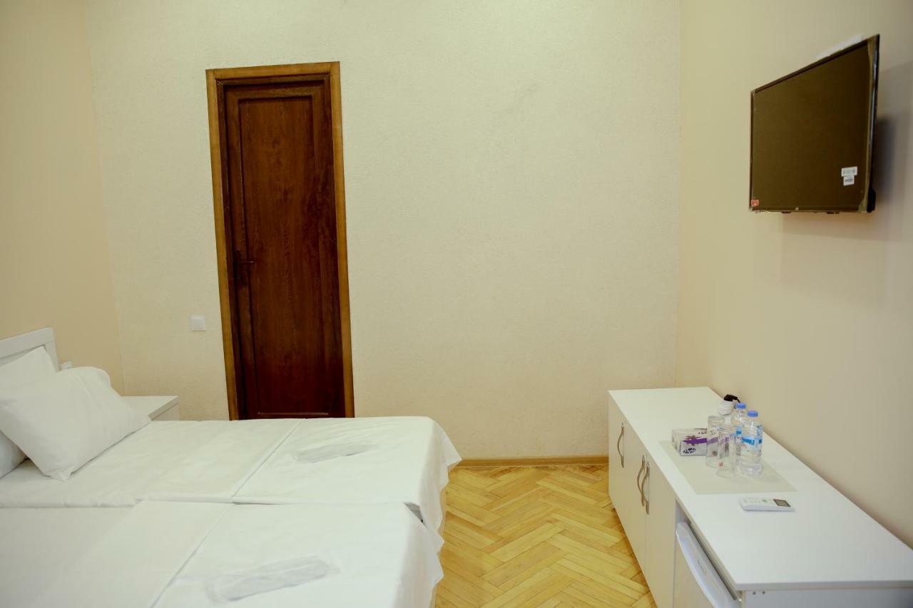 Euphoria Mariam Hostel Tbilisi Bagian luar foto