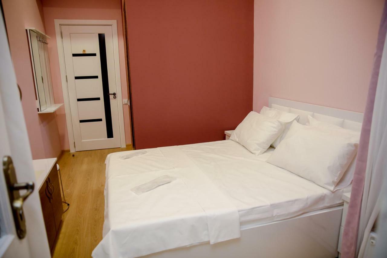 Euphoria Mariam Hostel Tbilisi Bagian luar foto